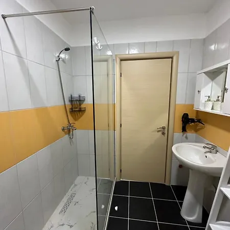Appartement Claire Durrës